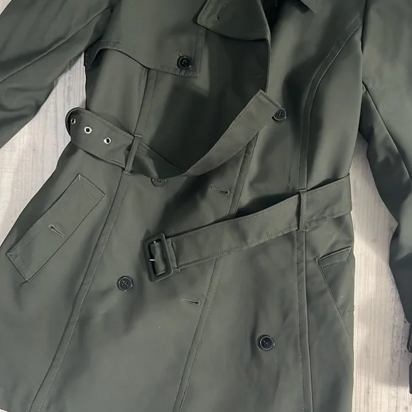 Fall/Spring olive green peacoat - Picture 2 of 8